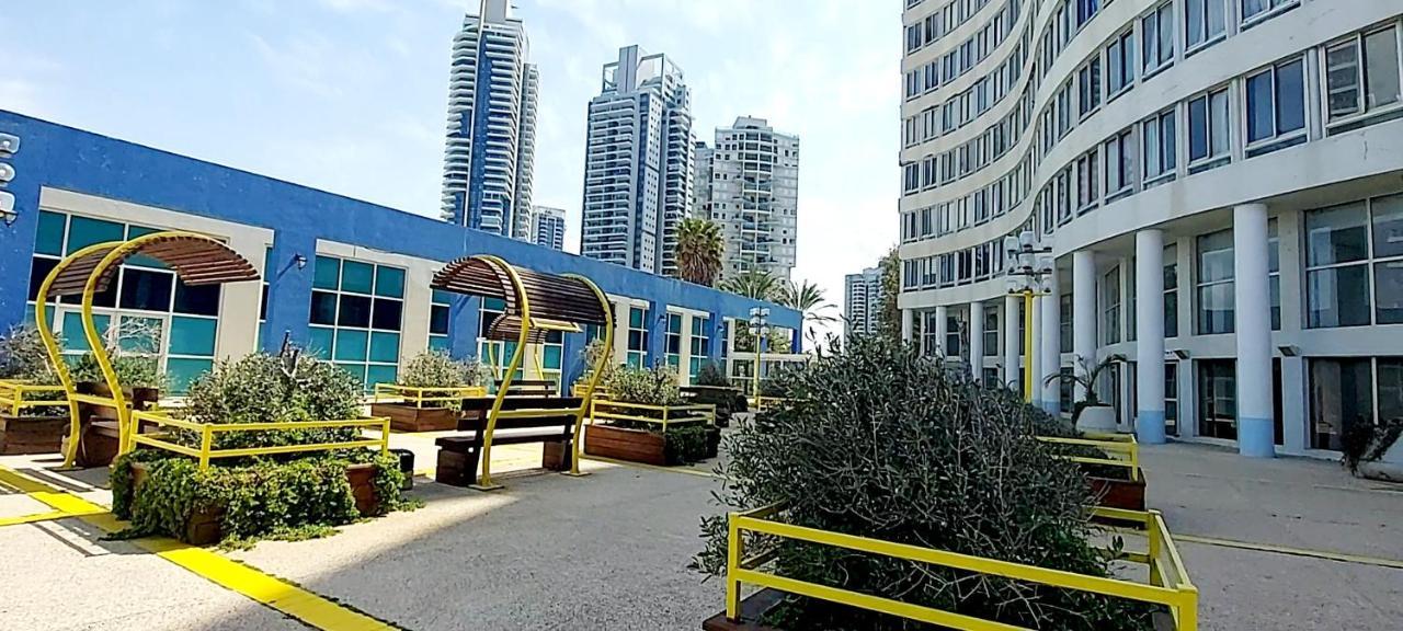 מלון דירות על הים בת ים 39 Exterior foto